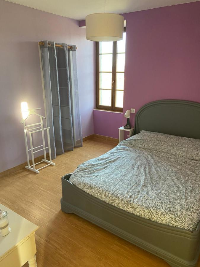 Notre Petite Maison Dans La Prairie Saint-Germain-du-Bel-Air Bagian luar foto